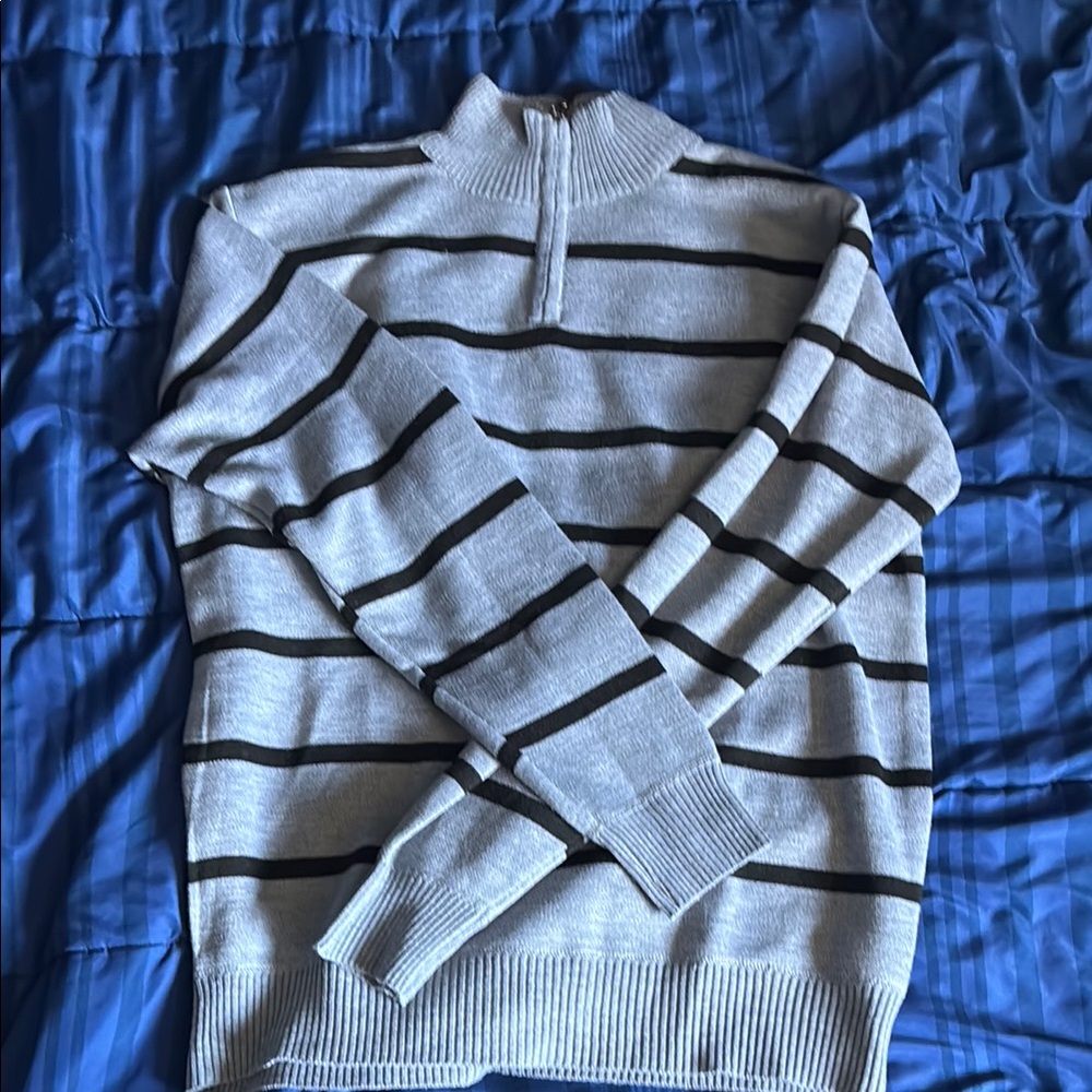 Men's Gray Striped Sweater